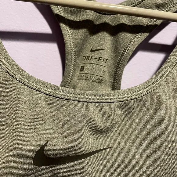 Nike Dry Fit Women’s small sports bra grey - Picture 4 of 9